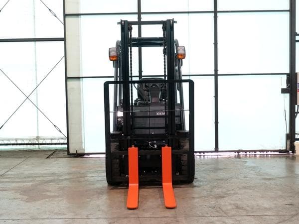 Forklift — Ready Stock (lot 1207-6408756)