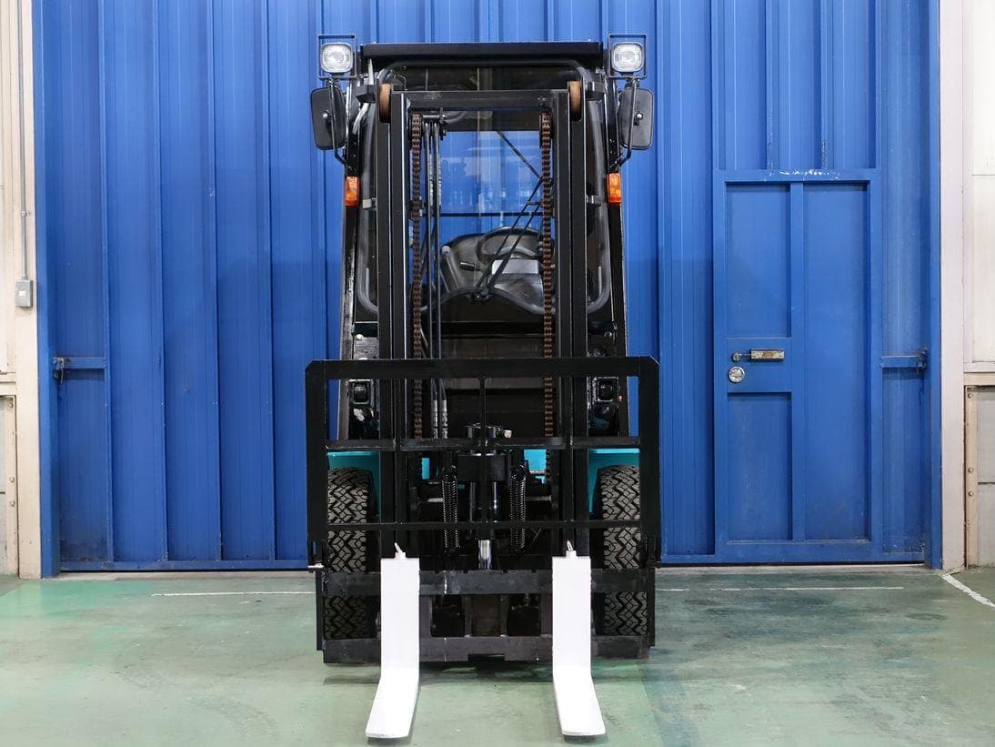 Forklift — Ready Stock (lot 1207-6410754)