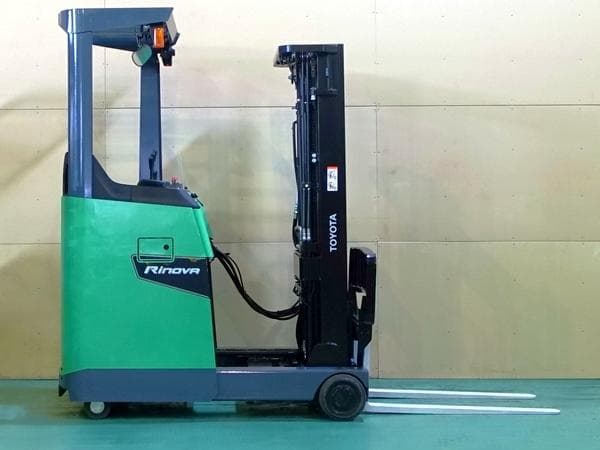 Reach Forklift — Ready Stock (lot 1207-6414211)