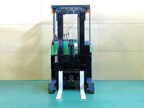 Reach Forklift — Ready Stock (lot 1207-6414211)
