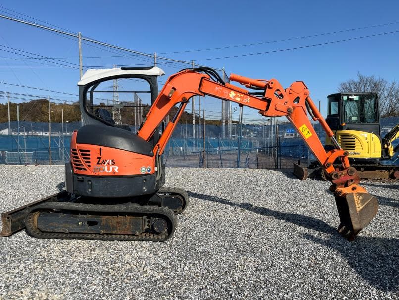 MINI EXCAVATOR — Ready Stock (lot 1207-6416465)