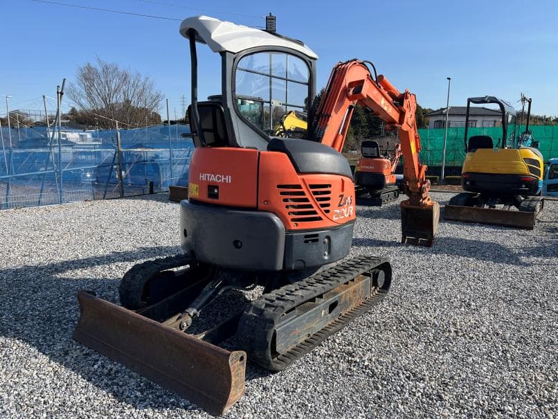 MINI EXCAVATOR — Ready Stock (lot 1207-6416465)