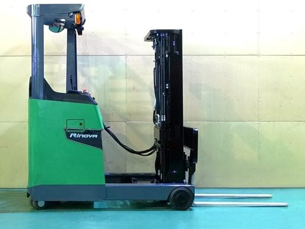 Reach Forklift — Ready Stock (lot 1207-6420216)