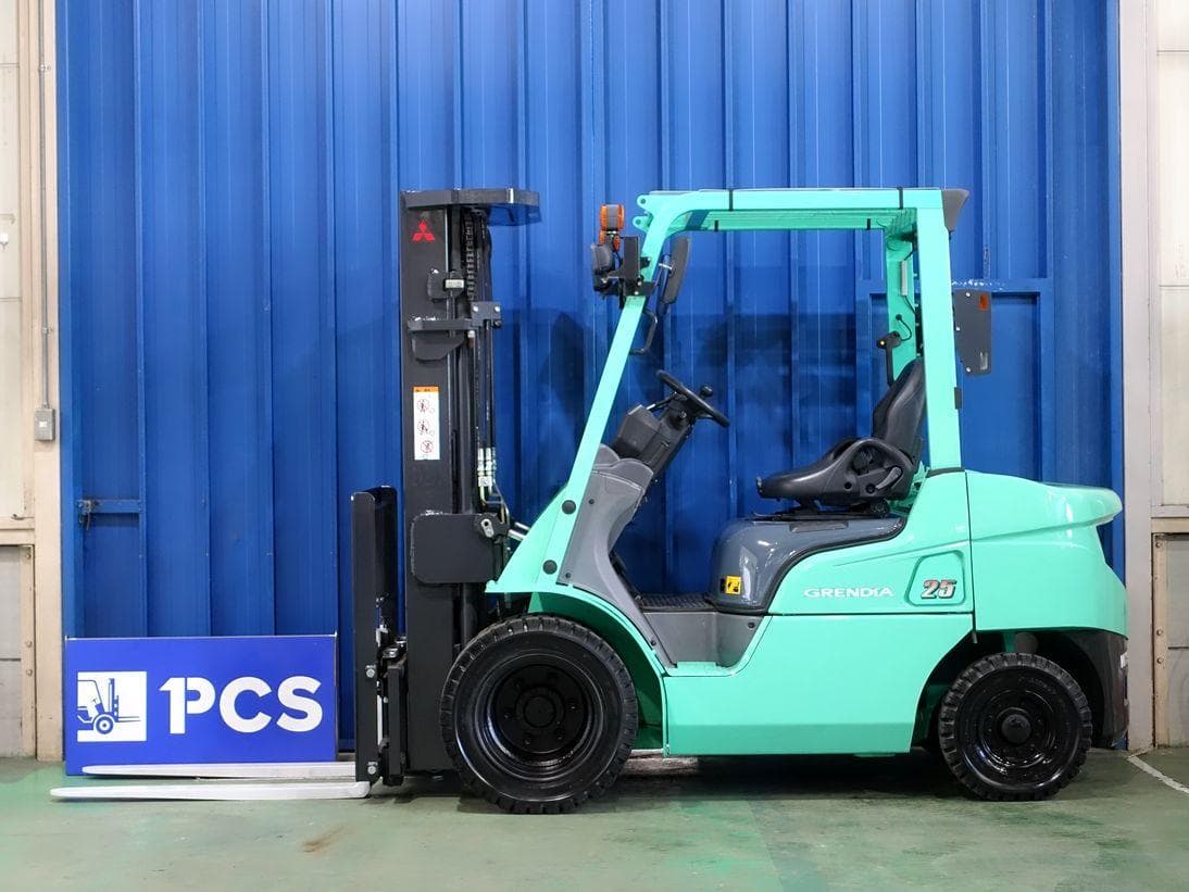 Forklift — Ready Stock (lot 1207-6420935)