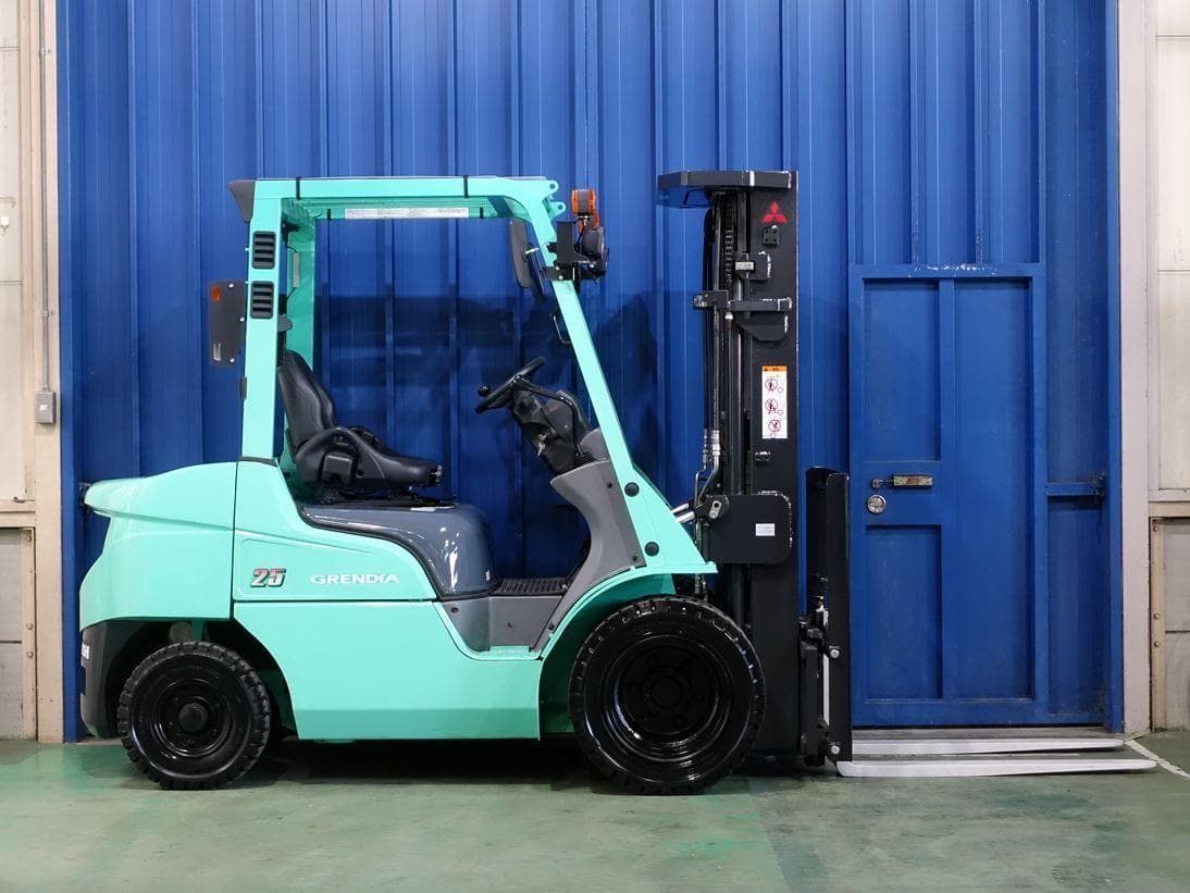Forklift — Ready Stock (lot 1207-6420935)