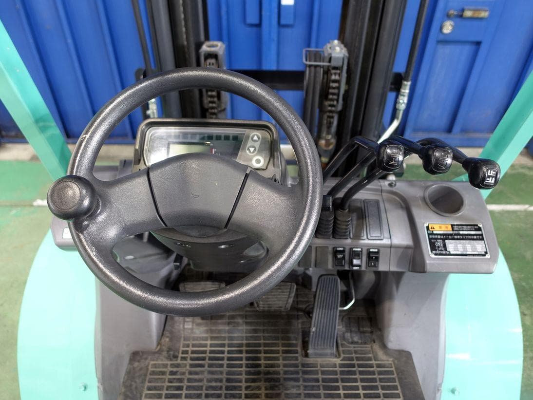 Forklift — Ready Stock (lot 1207-6420935)