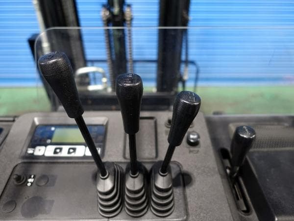 Reach Forklift — Ready Stock (lot 1207-6421822)