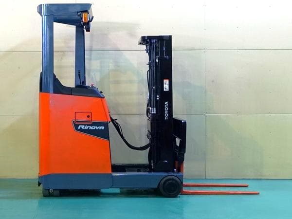 Reach Forklift — Ready Stock (lot 1207-6422256)