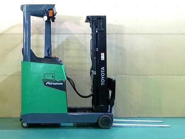 Reach Forklift — Ready Stock (lot 1207-6428476)