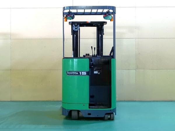 Reach Forklift — Ready Stock (lot 1207-6428476)