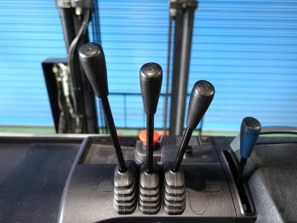 Reach Forklift — Ready Stock (lot 1207-6431826)