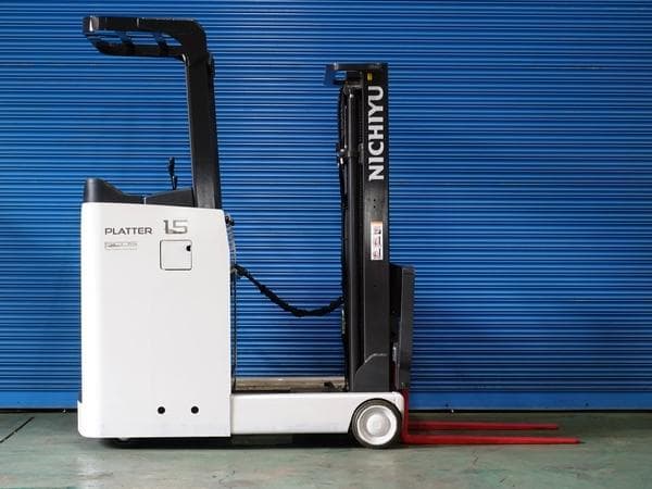 Reach Forklift — Ready Stock (lot 1207-6431842)