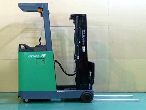 Reach Forklift — Ready Stock (lot 1207-6431867)