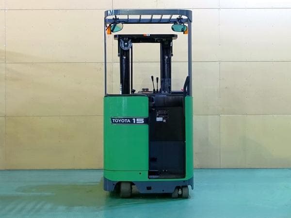 Reach Forklift — Ready Stock (lot 1207-6431868)