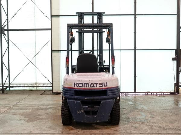 Forklift — Ready Stock (lot 1207-6432191)