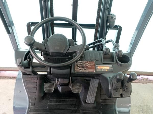 Forklift — Ready Stock (lot 1207-6432194)