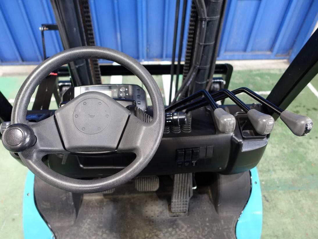 Forklift — Ready Stock (lot 1207-6432419)