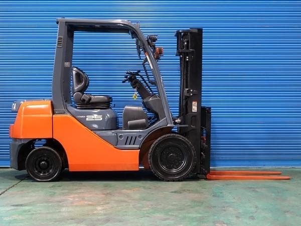 Forklift — Ready Stock (lot 1207-6437245)