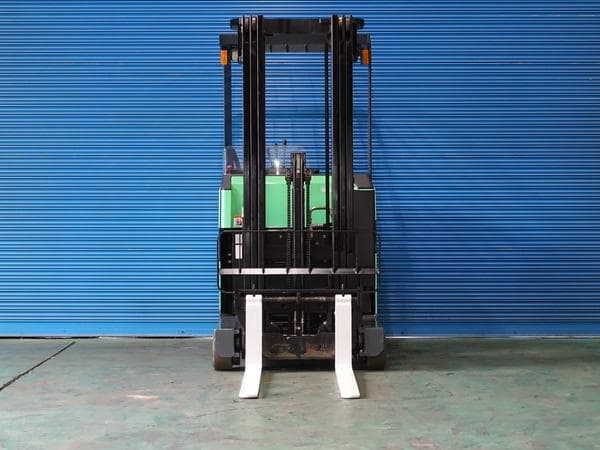Reach Forklift — Ready Stock (lot 1207-6437266)