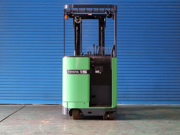 Reach Forklift — Ready Stock (lot 1207-6437266)