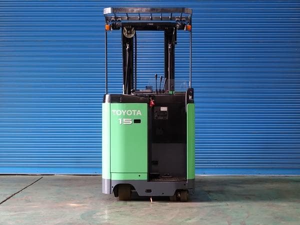 Reach Forklift — Ready Stock (lot 1207-6437279)