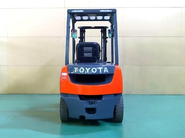 Forklift — Ready Stock (lot 1207-6438284)