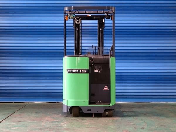 Reach Forklift — Ready Stock (lot 1207-6439217)