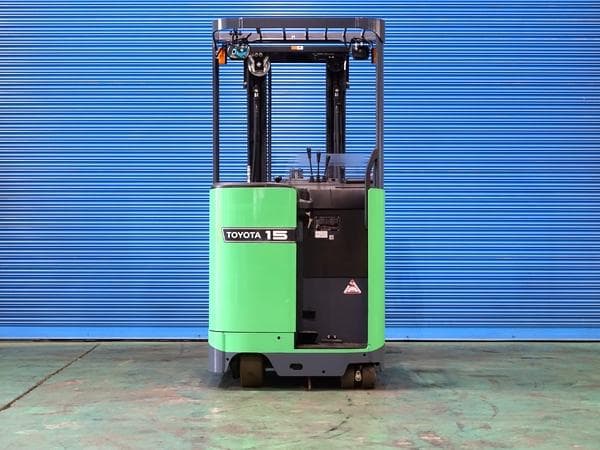 Reach Forklift — Ready Stock (lot 1207-6439219)
