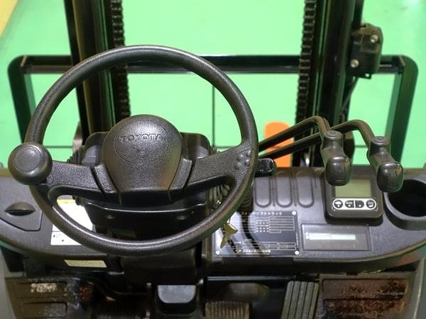 Forklift — Ready Stock (lot 1207-6439530)