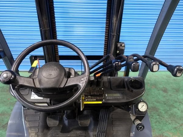 Forklift — Ready Stock (lot 1207-6439851)