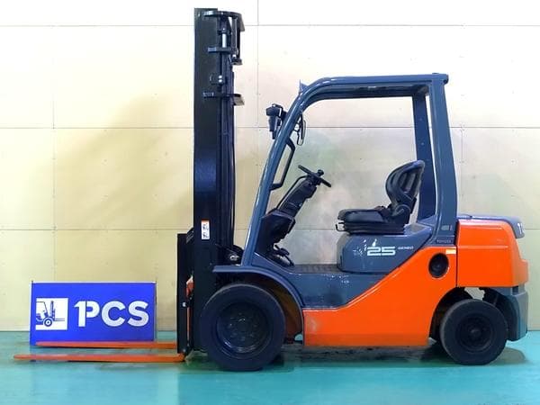 Forklift — Ready Stock (lot 1207-6439977)