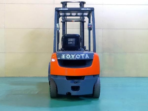 Forklift — Ready Stock (lot 1207-6439977)