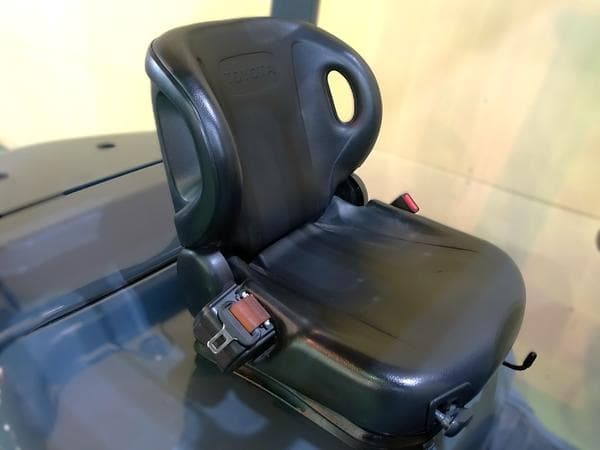 Forklift — Ready Stock (lot 1207-6439977)