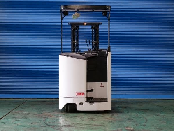 Reach Forklift — Ready Stock (lot 1207-6440401)