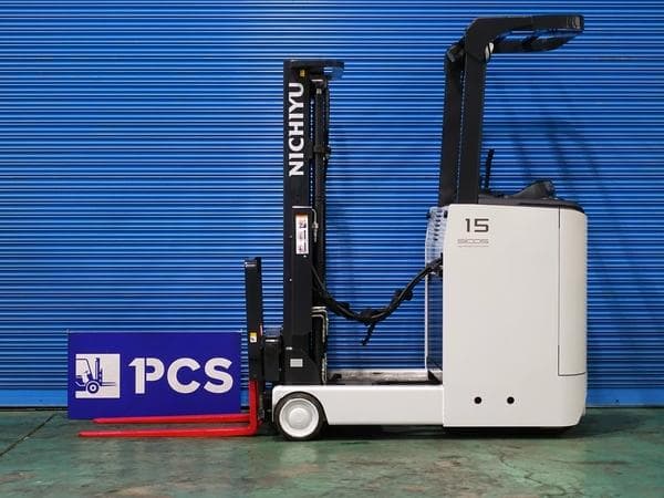 Reach Forklift — Ready Stock (lot 1207-6440402)