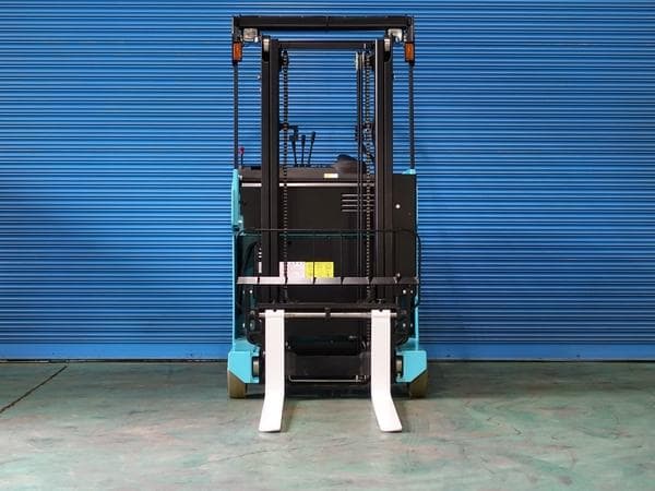 Reach Forklift — Ready Stock (lot 1207-6445818)