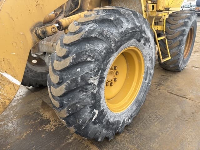 WHEEL LOADER — Auction (lot 8451-10007)