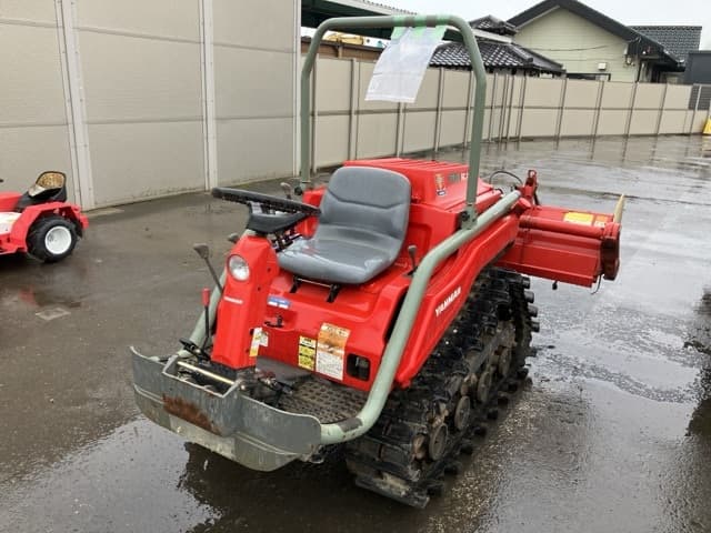 Tractor — Auction (lot 8451-1008)