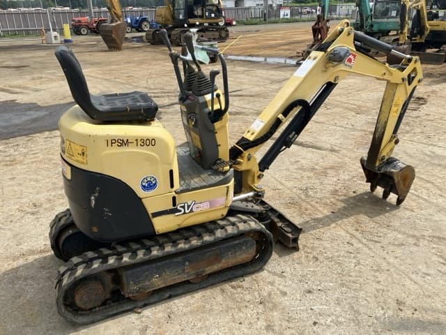 MINI EXCAVATOR — Auction (lot 8451-101)
