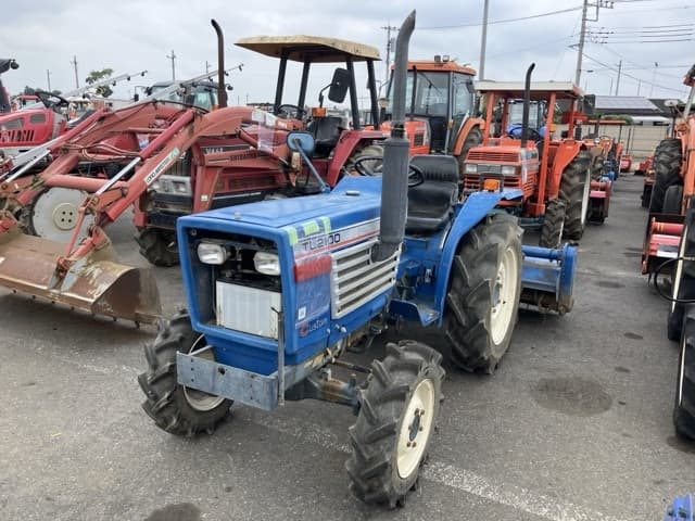 Tractor — Auction (lot 8451-1016)