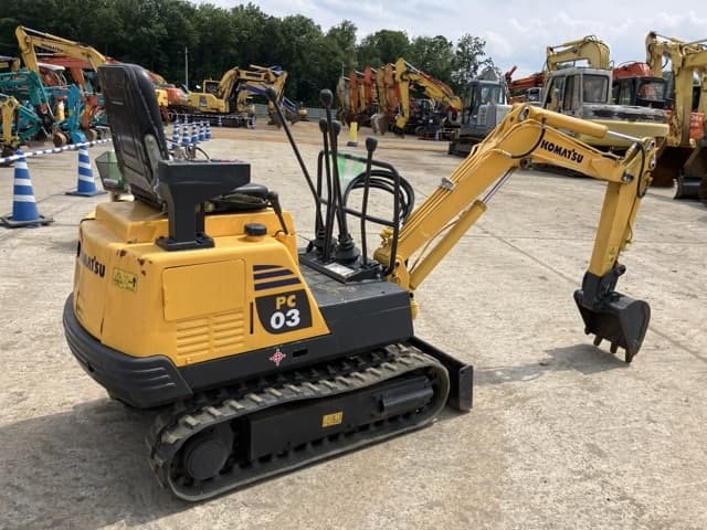 MINI EXCAVATOR — Auction (lot 8451-102)