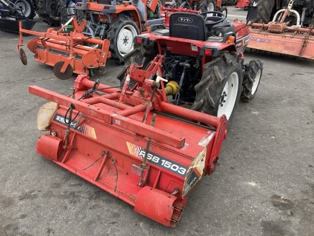 Tractor — Auction (lot 8451-1048)