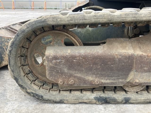 MINI EXCAVATOR — Auction (lot 8451-105)