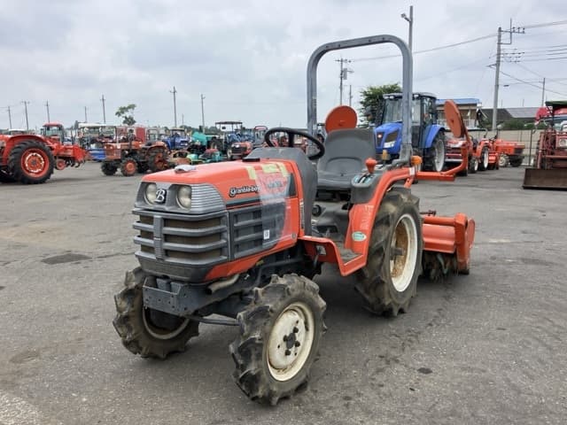 Tractor — Auction (lot 8451-1078)