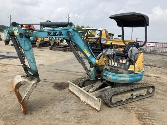MINI EXCAVATOR — Auction (lot 8451-109)