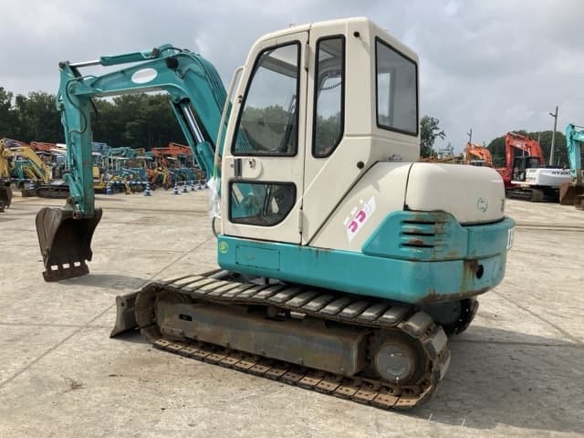 MINI EXCAVATOR — Auction (lot 8451-11)