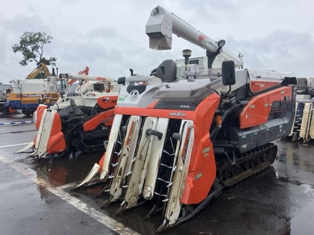 Combine — Auction (lot 8451-1122)