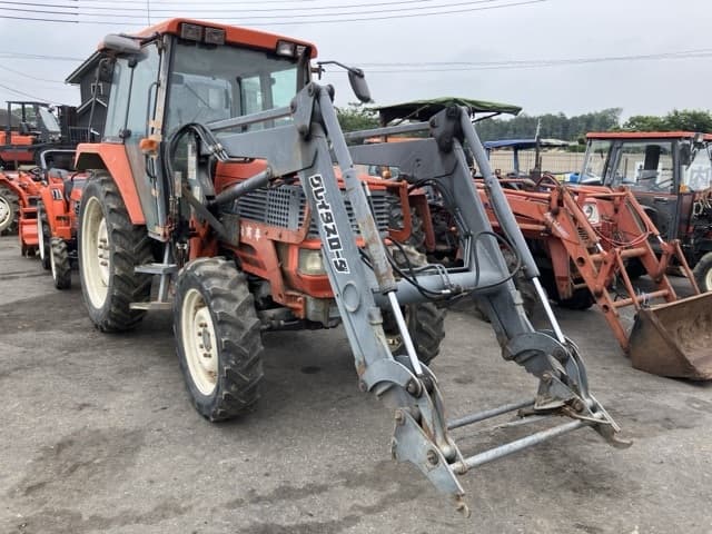 Tractor — Auction (lot 8451-1125)