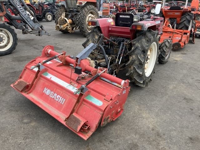 Tractor — Auction (lot 8451-1127)