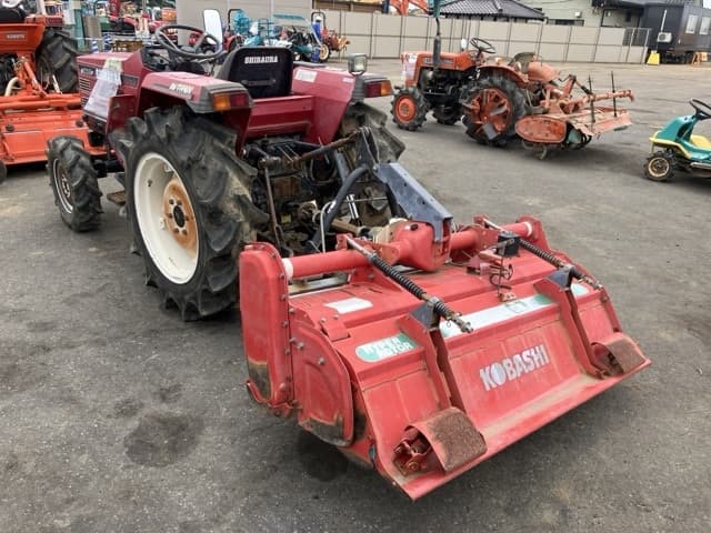 Tractor — Auction (lot 8451-1127)